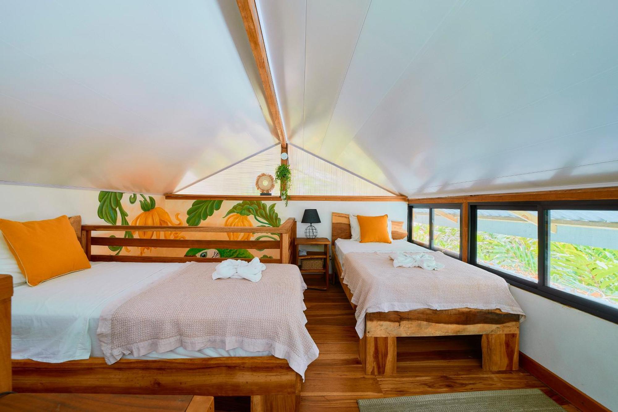 Dragonfly Beachfront Villas-Adult Only プンタ・ウバ エクステリア 写真