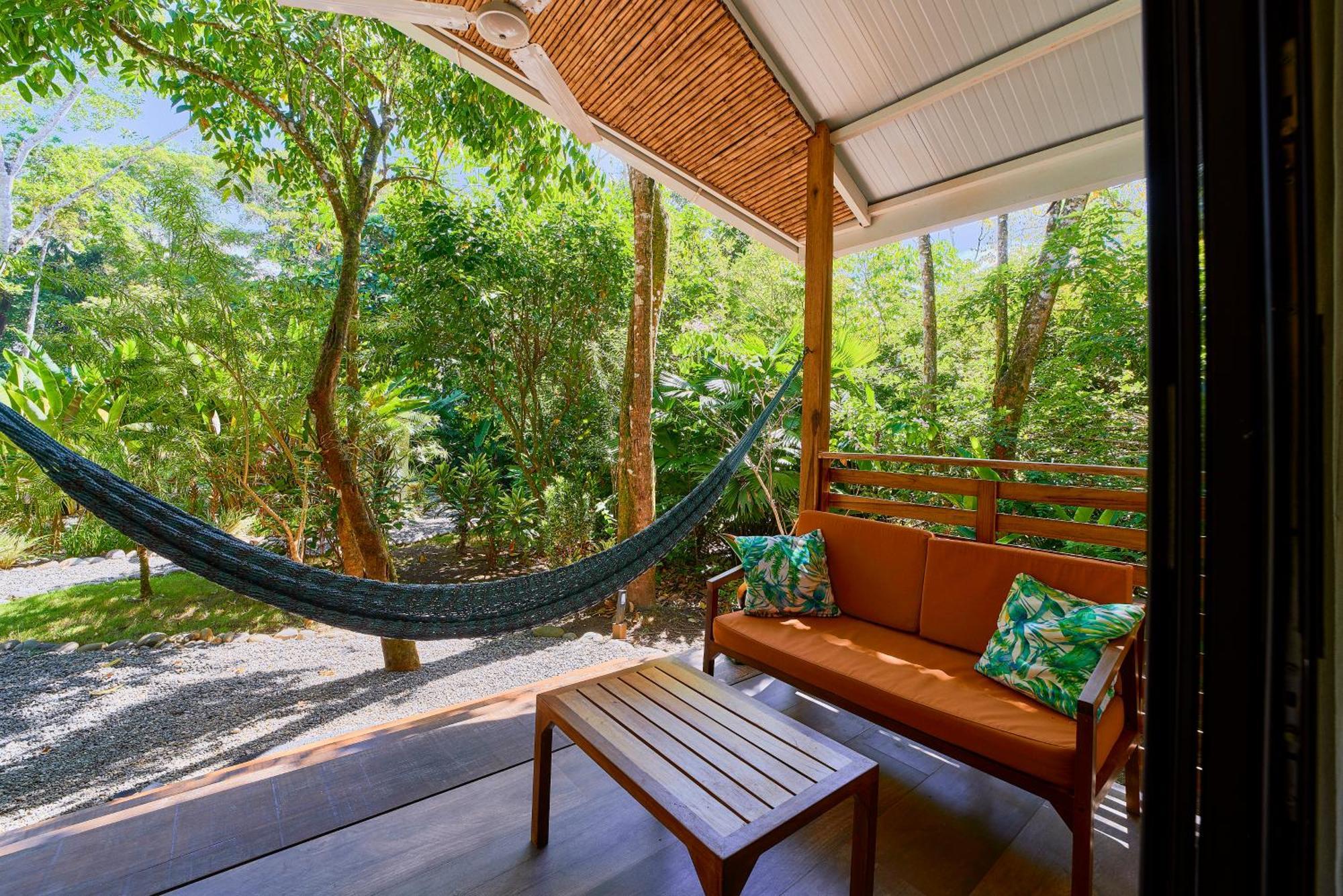 Dragonfly Beachfront Villas-Adult Only プンタ・ウバ エクステリア 写真