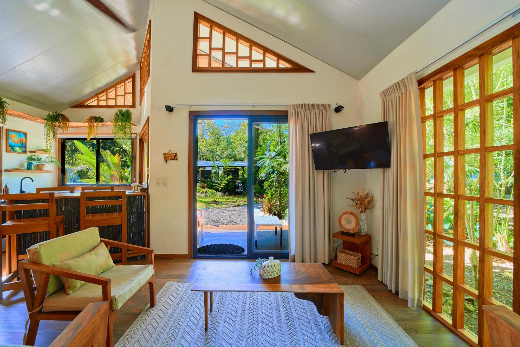 Dragonfly Beachfront Villas-Adult Only プンタ・ウバ エクステリア 写真