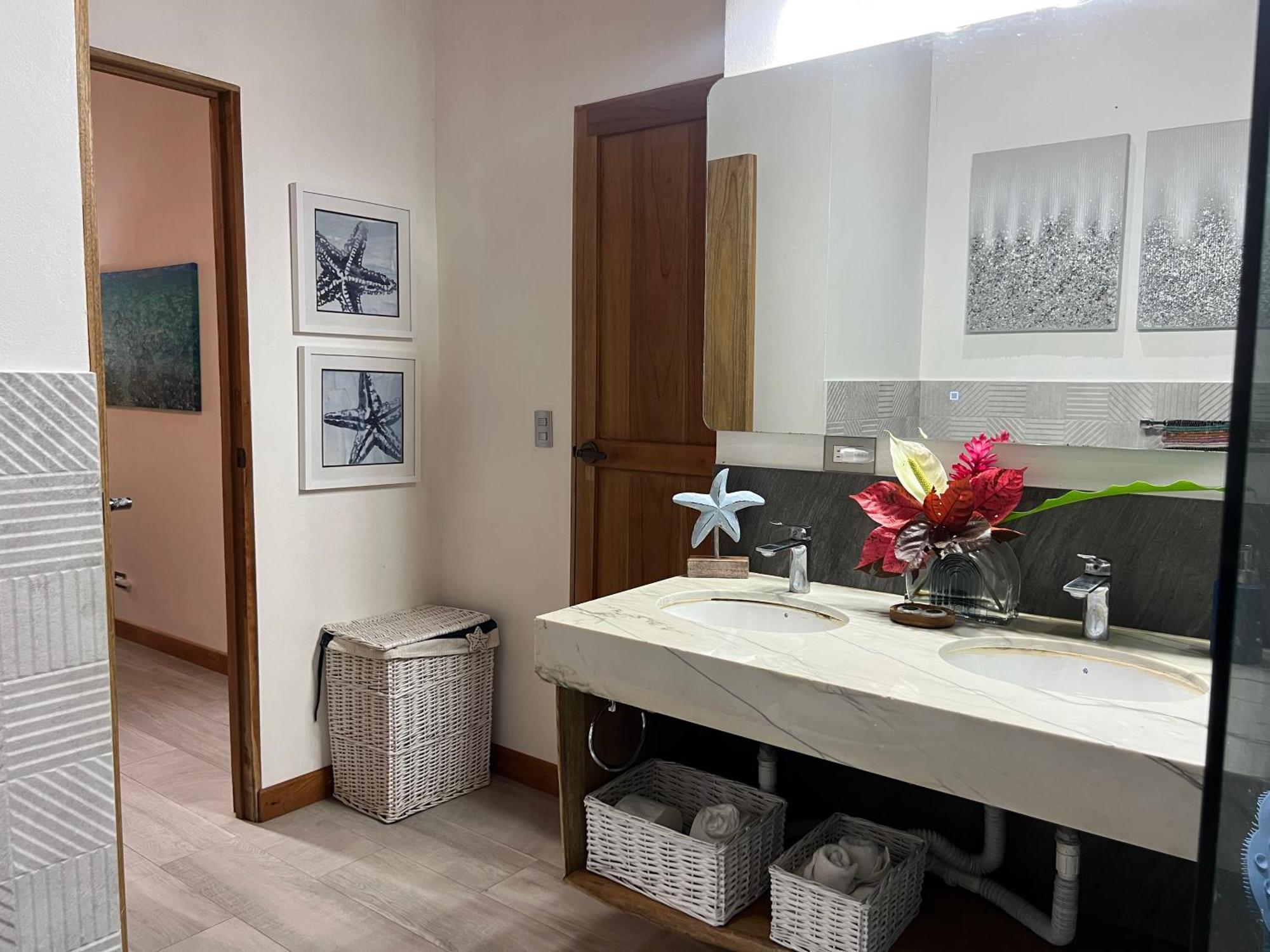 Dragonfly Beachfront Villas-Adult Only プンタ・ウバ エクステリア 写真